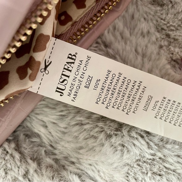 Lilac Shoulder Bag - Picture 7 of 8